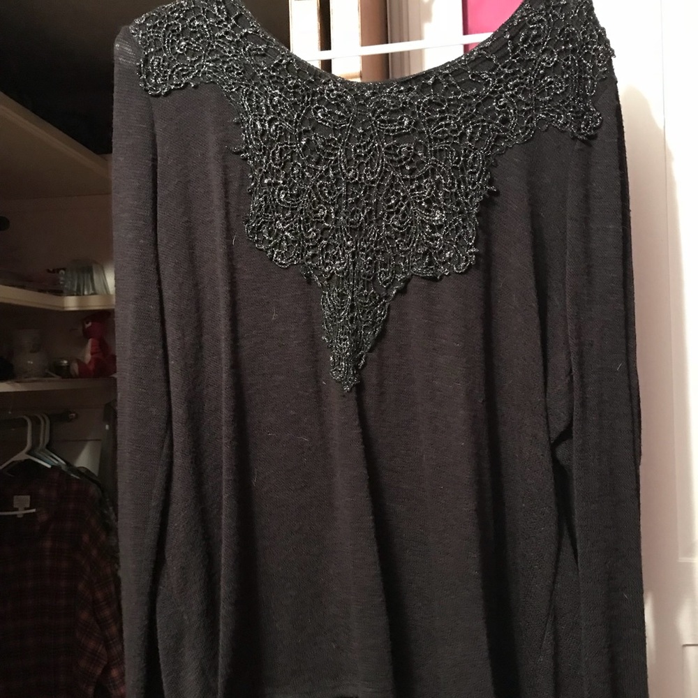 Moa Moa Sweater